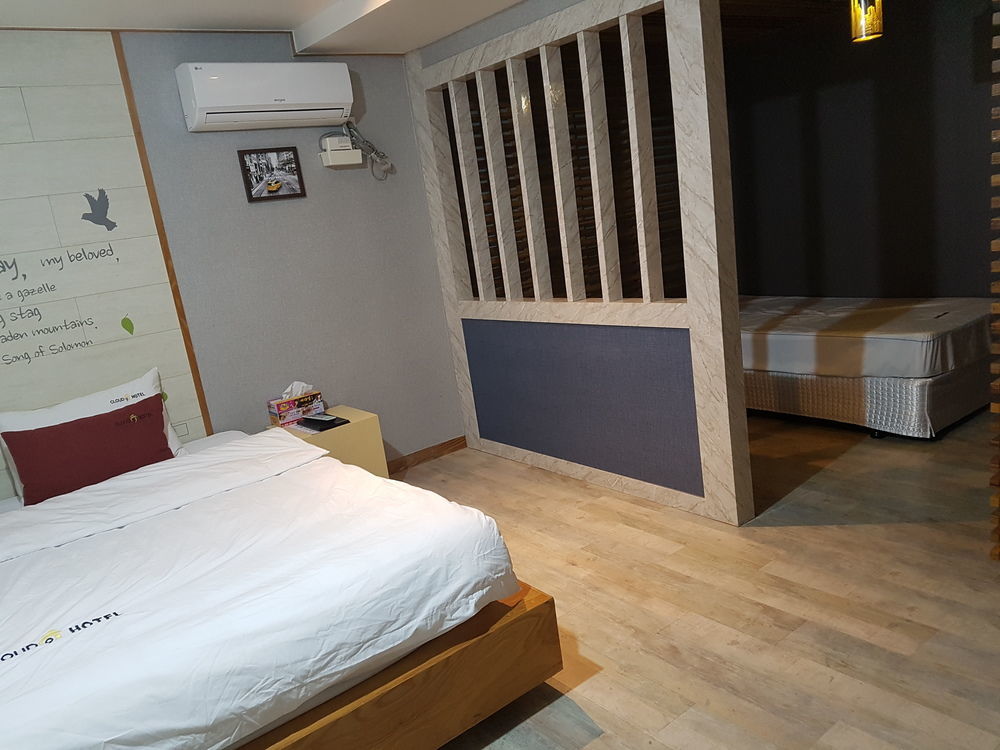 Cloud Nine Hotel Gimhae Esterno foto